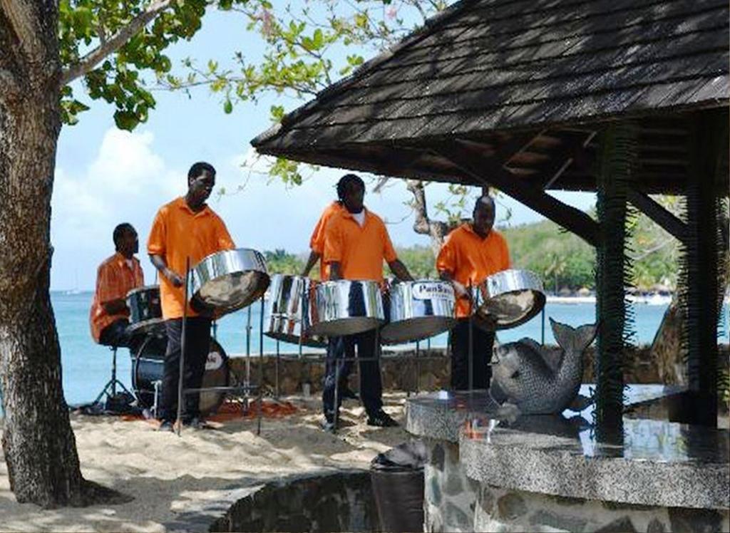 Hotel East Winds St. Lucia Gros Islet Exterior foto